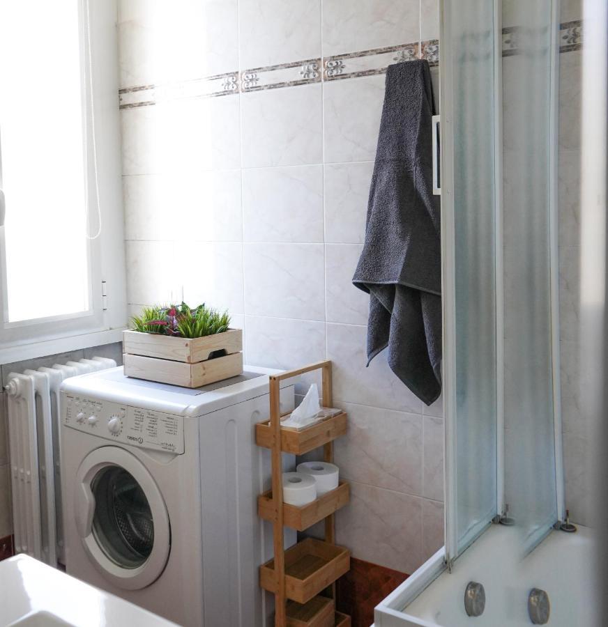 10 Min From The Airport-Wifi-Free Parking Apartment Samarate Ngoại thất bức ảnh